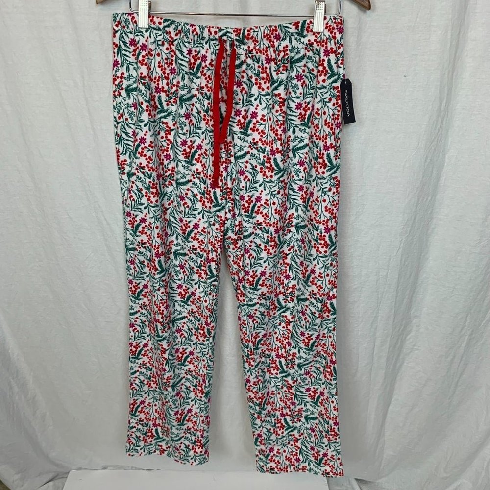 NWT Nautica Women's Pajama Pants Green Floral Red Berries Christmas